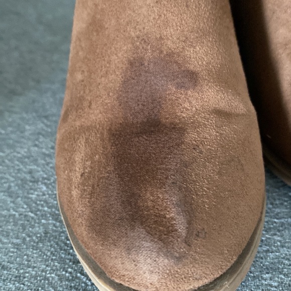 Girls Brown Heeled Boot - Picture 3 of 3